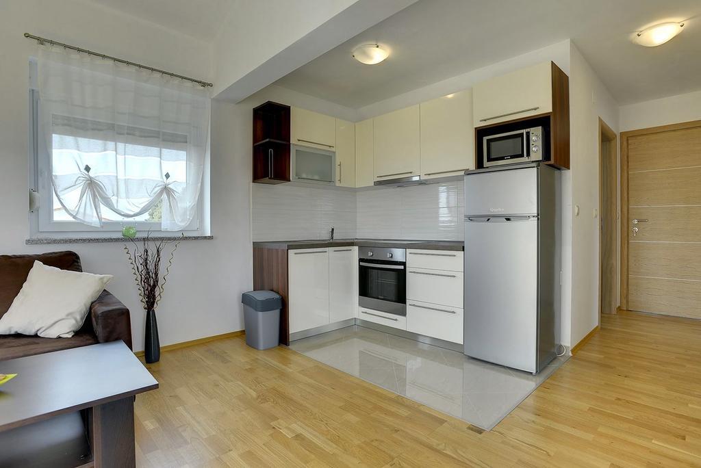 Apartments Kralj Медулин Екстер'єр фото