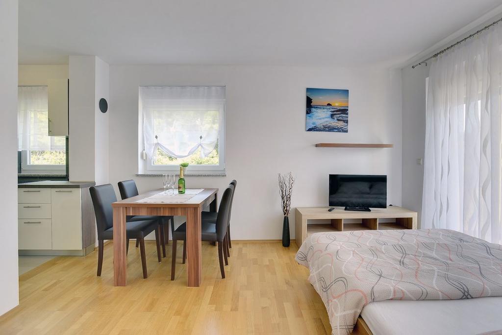 Apartments Kralj Медулин Екстер'єр фото