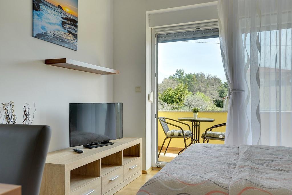 Apartments Kralj Медулин Екстер'єр фото