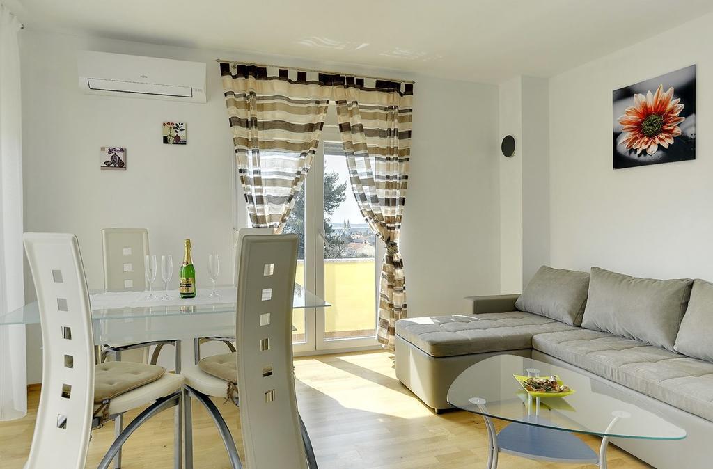 Apartments Kralj Медулин Екстер'єр фото